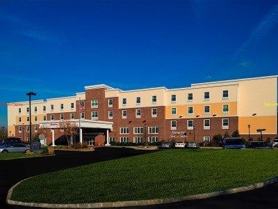 Hampton & Hotel Yonkers